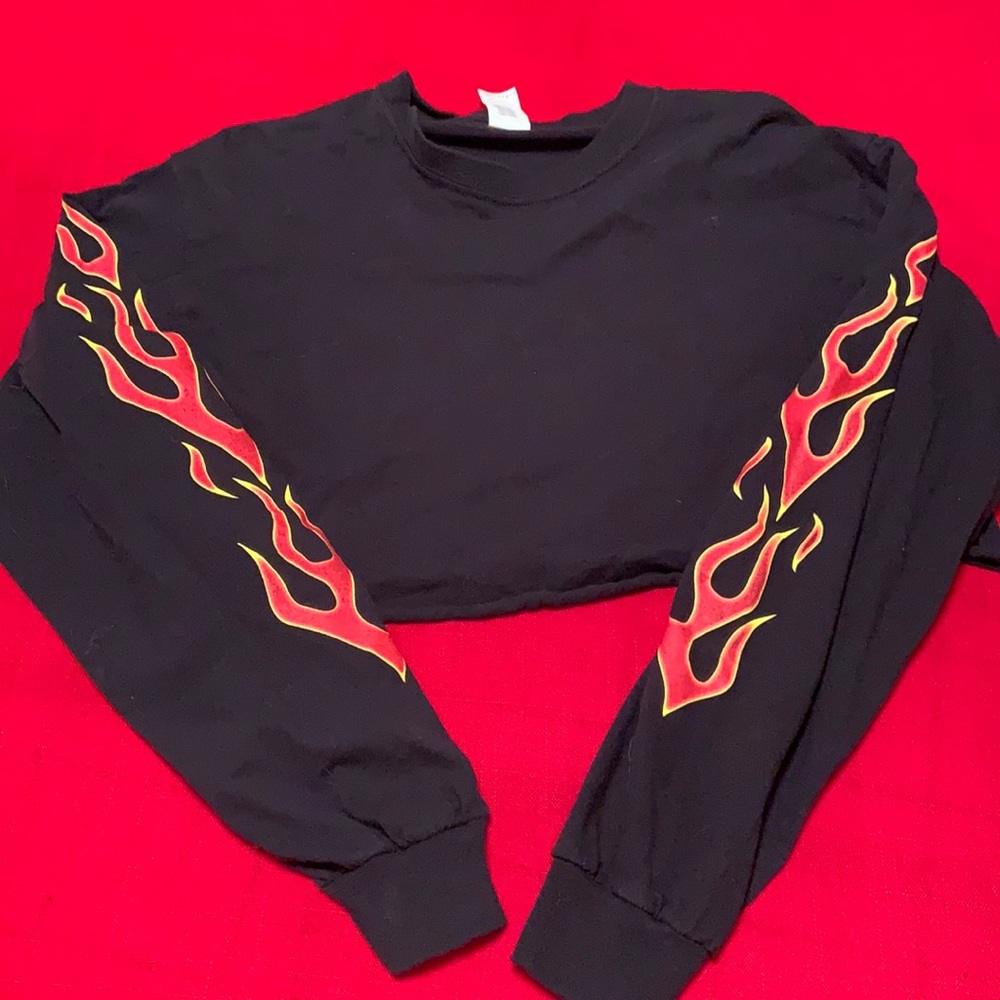 Crop flame Tshirt